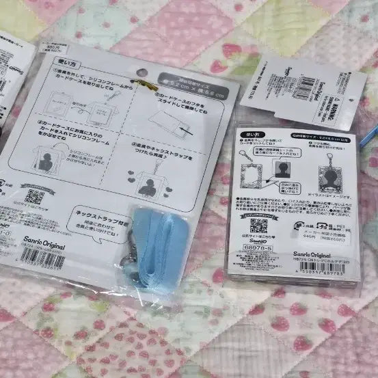 [BUNJANG] Cinnamoroll Trading Card Holder Set + Zipper Pouch / 시나모롤 트레이딩 카드 홀더 세트 + 지퍼파우치 / 포카