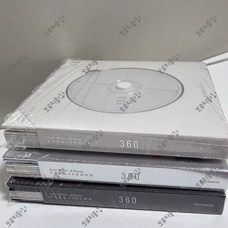 [BUNJANG] Park Ji Hoon 2nd Mini Album 360 3-Set (POB Included) / 박지훈 2집 미니앨범 360 3종 세트(포카X,특전O)