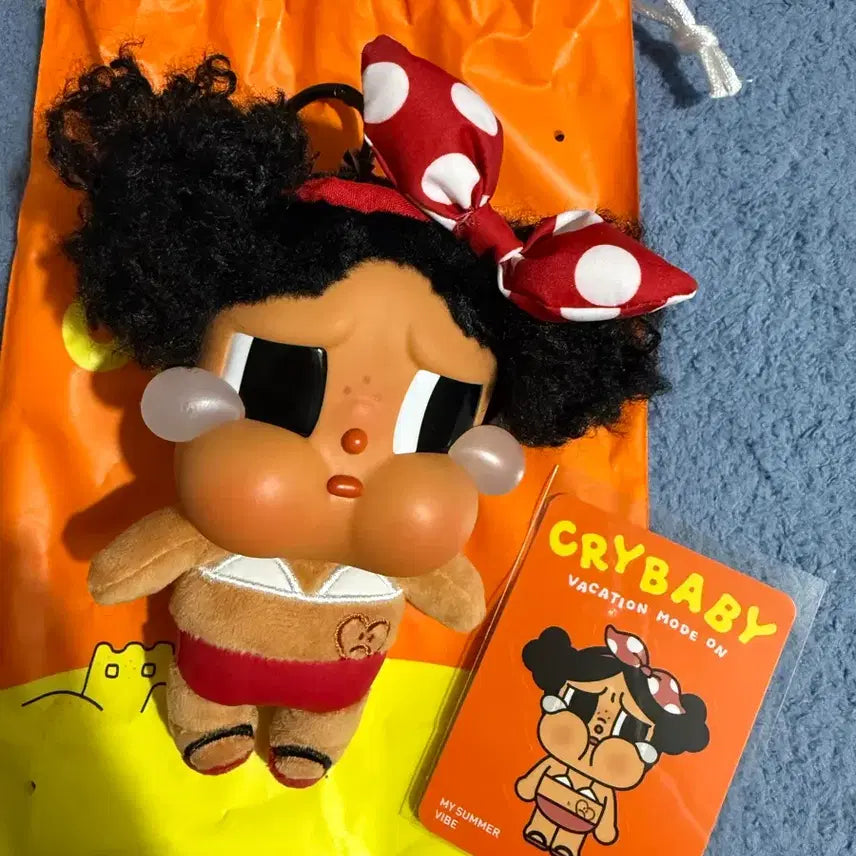 [BUNJANG] Pop Mart Crybaby Doll Keychain (Card + Vinyl) / 팝마트 정품 크라잉베이비 인형키링 (카드+비닐)