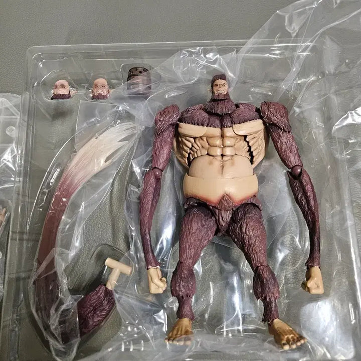 [BUNJANG] Revoltech Beast Titan Figure / 리볼텍 짐승거인