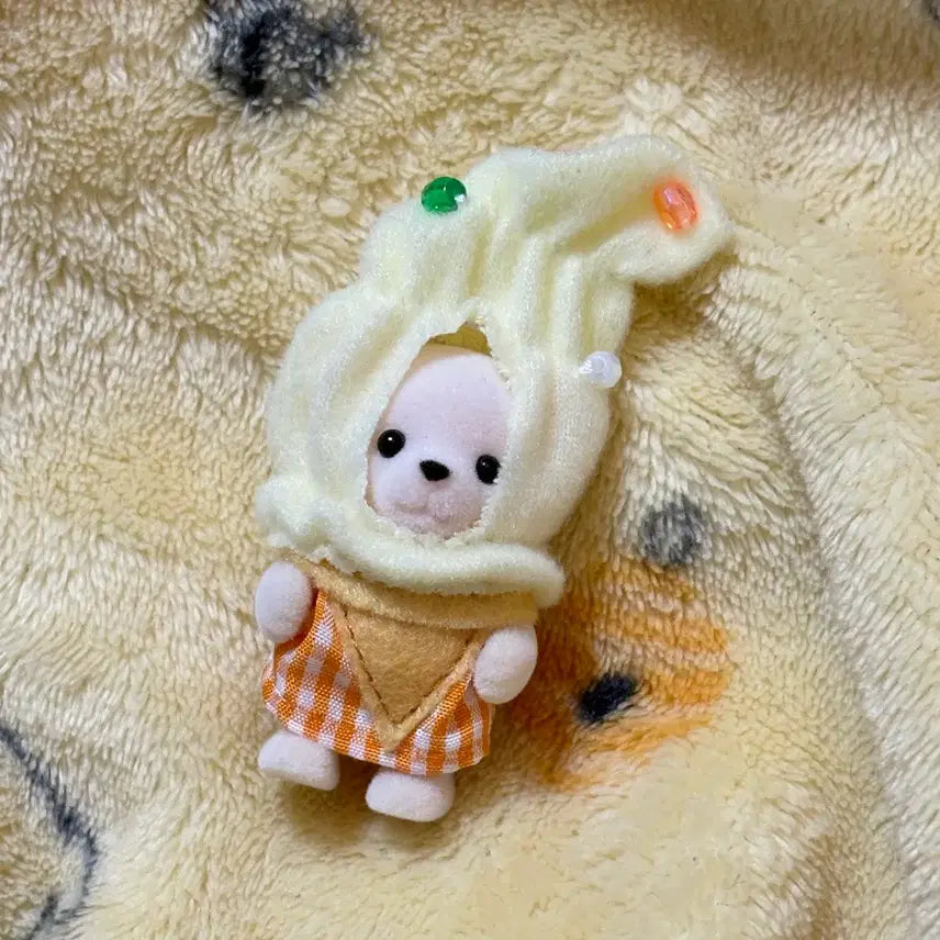 [BUNJANG] Sylvanian Families Ice Cream Trio Yellow Polar Bear Split Set / 실바니안 아이스크림 트리오 분철 노란 북극귬