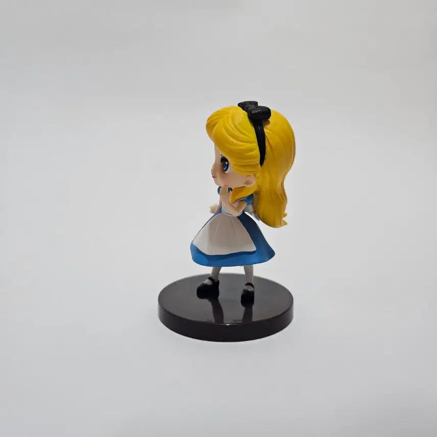 [BUNJANG] Disney Alice Q Posket Petit Figure / 디즈니 앨리스 큐포스켓 쁘띠