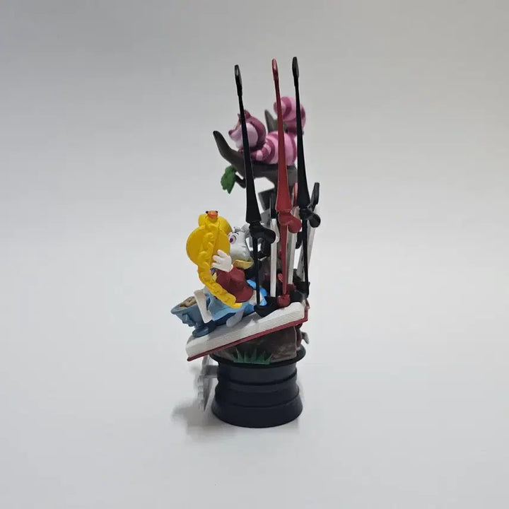 [BUNJANG] Beast Kingdom Disney Alice Figure / 디즈니 앨리스 비스트킹덤 피규어