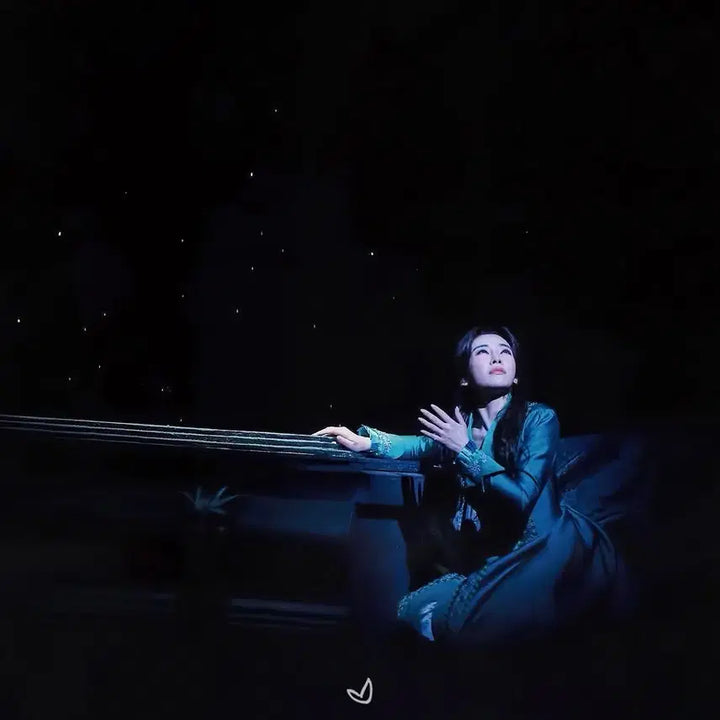 [BUNJANG] 2026 Musical Dracula Mina Finale 3D Magnet Badge (Featuring Jo Jung Eun, Park Ji Yeon, Kim Hwan Hee, Kim Junsu, Shin Sung Rok, Jeon Dong Suk, Go Eun Sung) / 2026 뮤지컬 드라큘라 입체 마그넷 미나 피날레 엠디 md 조정은 박지연 김환희 김준수 시아준수 신성록 전동석 고은성 뱃지