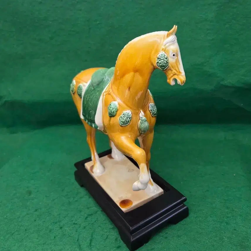 [BUNJANG] Tang Sancai Horse Ceramic Sculpture (H: 36.5cm) / 중대형  당삼채 말도자기조각상(H:36.5cm)