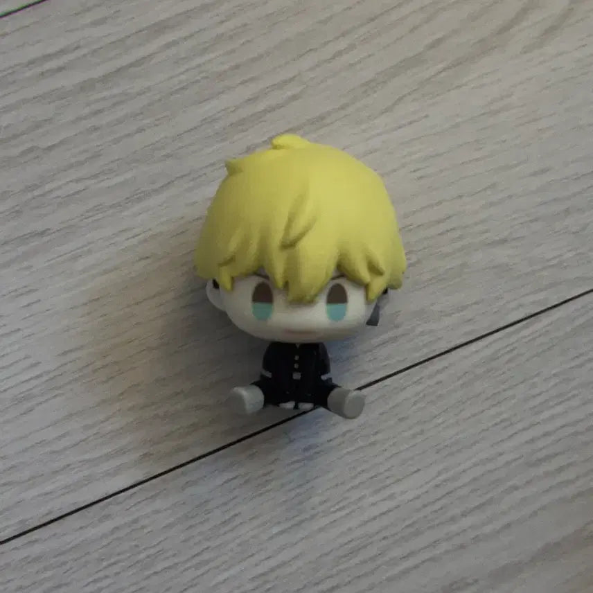 [BUNJANG] Tokyo Revengers Chifuyu Nekoma Figure (Unsealed) / [개봉] 도리벤 도쿄리벤져스 쿠지 치후유 초코노코 피규어