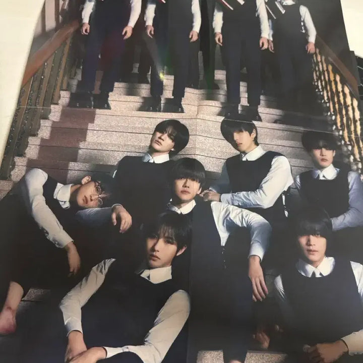 [BUNJANG] NCT DREAM Escape Photobook Album Full Set (Including Posters and Jeno Photocard) / (전체내용물포함) 포스터포함 제노포카포함 엔시티 드림 이스케이프 포토북 앨범 내용물 전체 포함