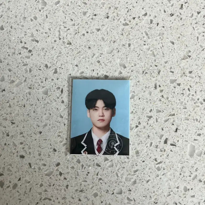 [BUNJANG] Gumayusi Young &amp; Slim Photo Card / 젊고 날씬한 구마유시 증명사진