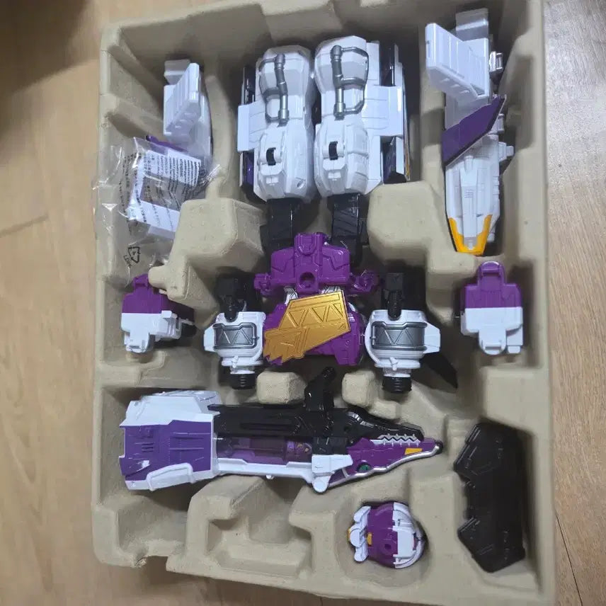 [BUNJANG] Bandai Power Rangers Dino Force DX PlezuOh (Japanese Version) / 파워레인저 다이노포스 DX 프레즈오 (프레즈온) (일본판 정품)