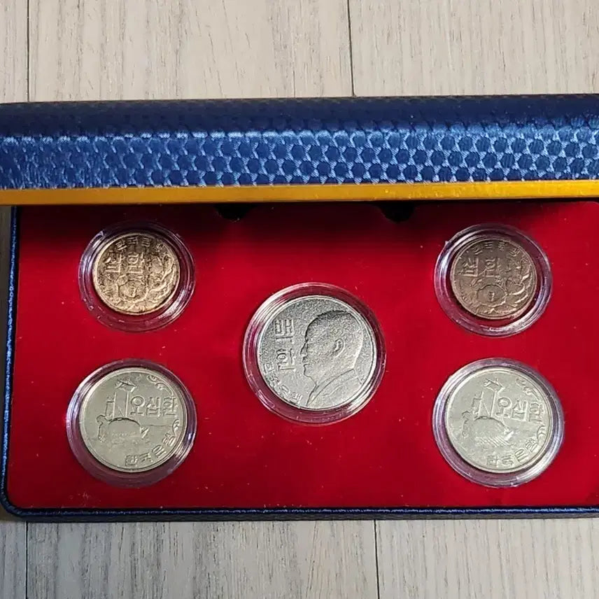 [BUNJANG] 100 Won, 50 Won, 10 Won Coin 5-Type Set / 동전.100환,50환.10환 주화 5종세트
