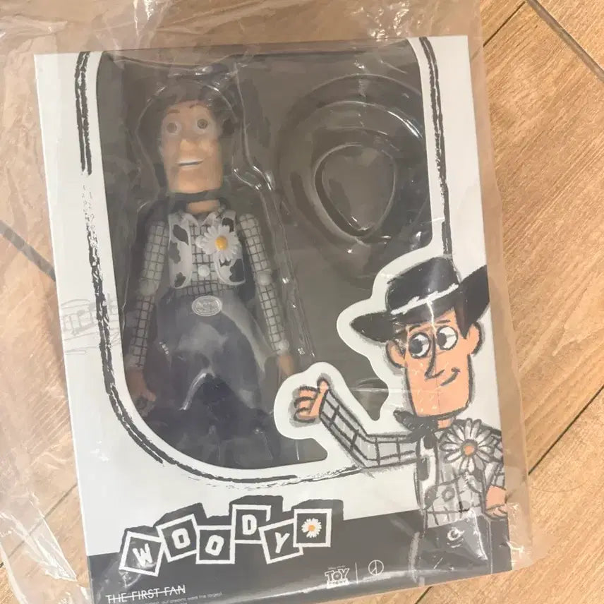 [BUNJANG] Peaceminusone x Toy Story Woody Figure (Sealed) / 피스마이너스원 토이스토리 우디 피규어
