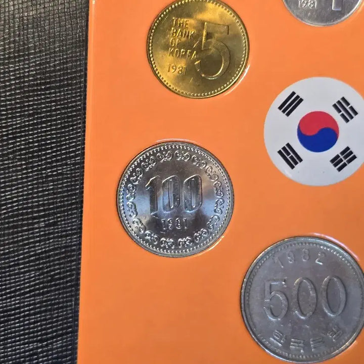 [BUNJANG] 1981 Mint Set Unused (5 Types) &amp; 1982 500 Won Coin (Mint Condition) / 특년도 현행동전 1981년 5종 미사용 + 특년도 1982년 500원 민트세트