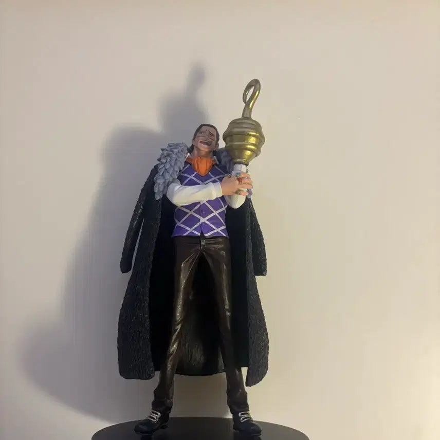 [BUNJANG] One Piece Crocodile Figure / 원피스 크로커다일 피규어