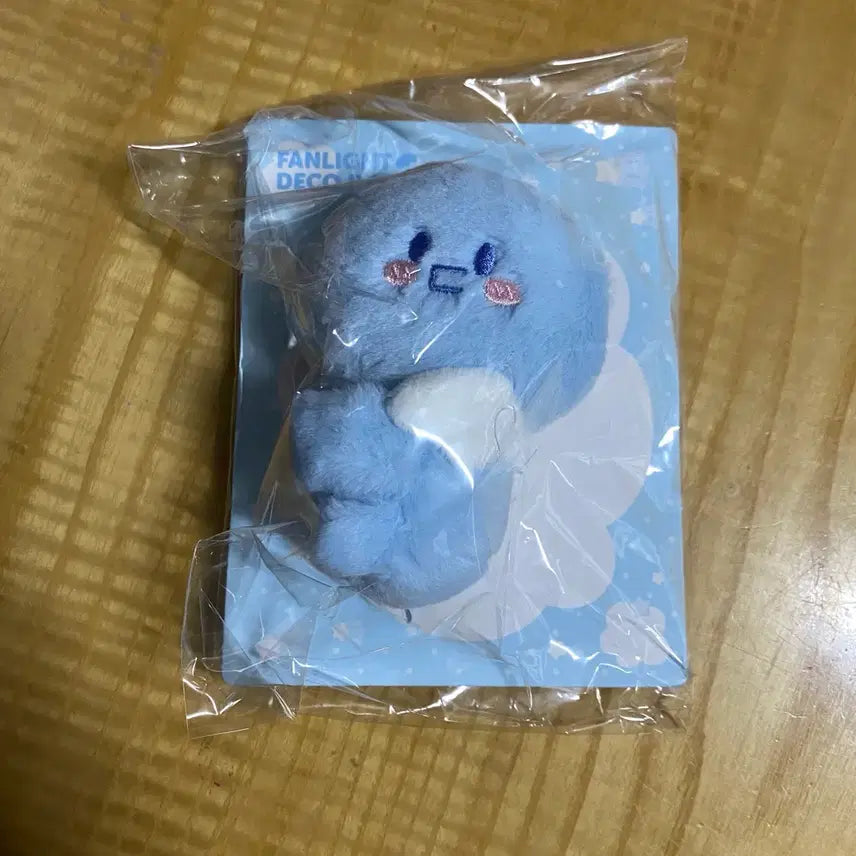 [BUNJANG] Super Junior Eunhyuk Fanlight Deco Doll (Sealed) / 슈퍼주니어 은혁 응원봉 데코 인형 FANLIGHT DECO DOLL
