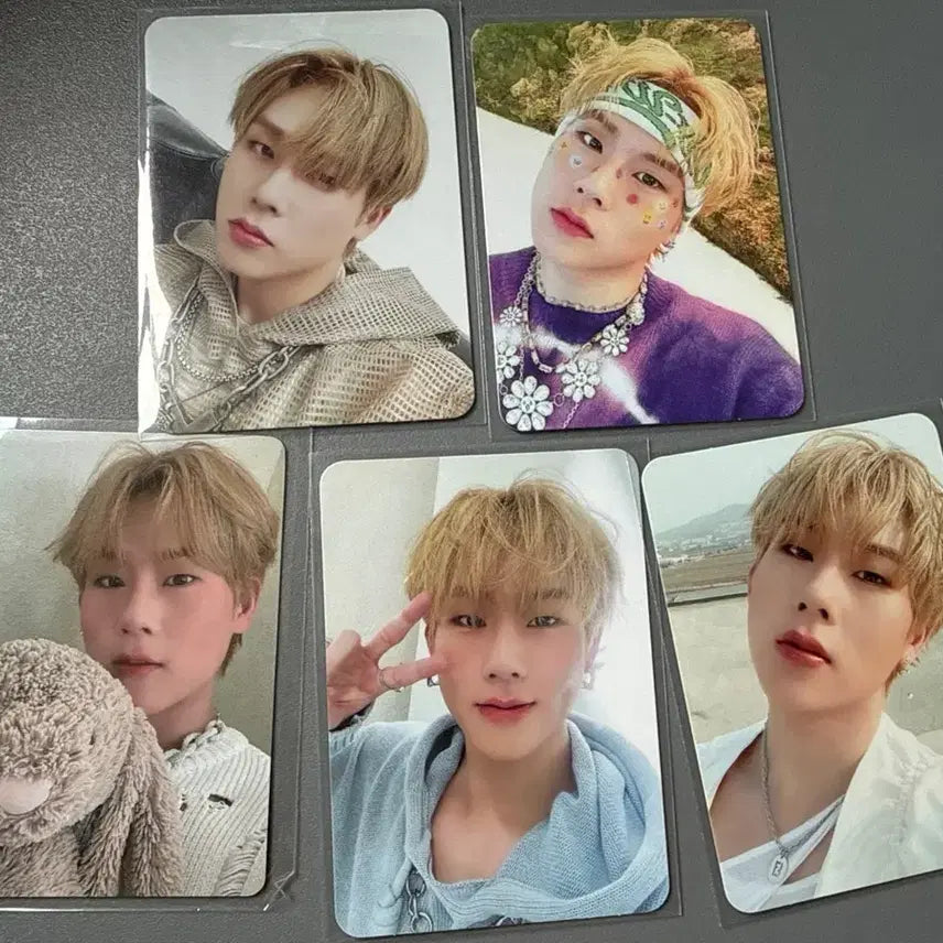 [BUNJANG] MONSTA X Joohoney Lights Album Photocard Bundle Set / 몬스타엑스 주헌 라이츠 앨포/미공포 일괄