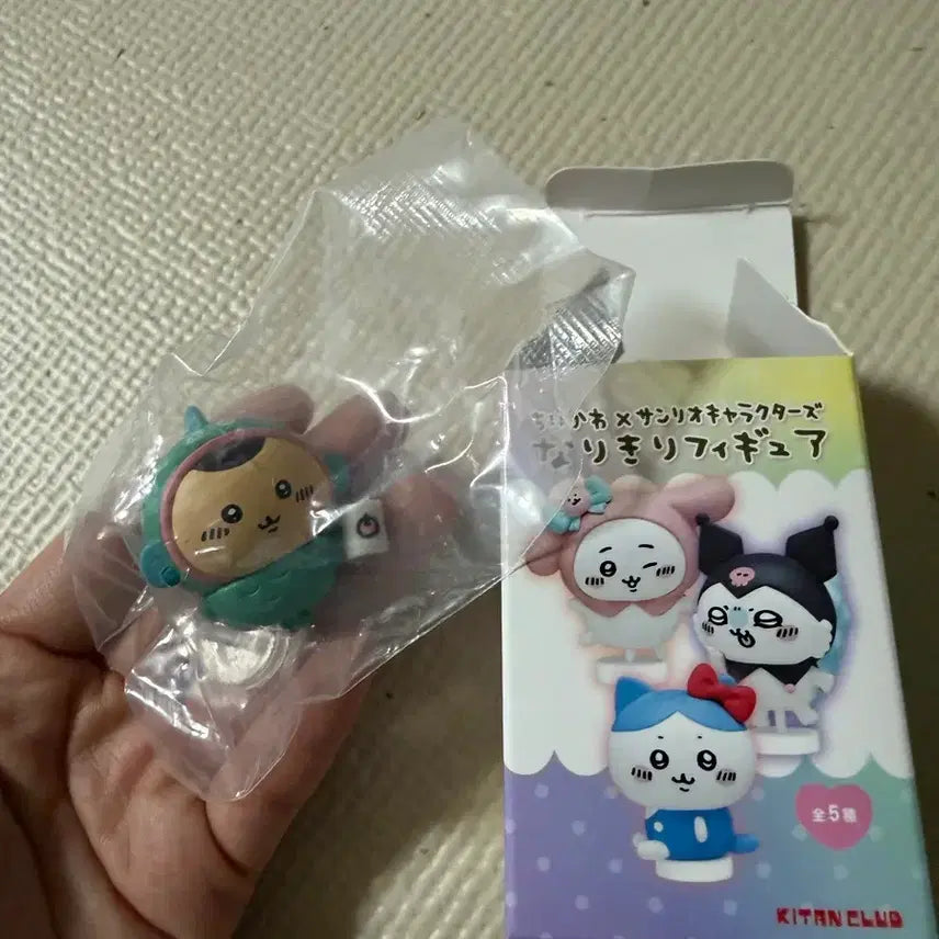[BUNJANG] Momomimi x Sanrio Hankyodon Kurimanju Figure / 먼작귀 x 산리오 한교동 쿠리만쥬 피규어
