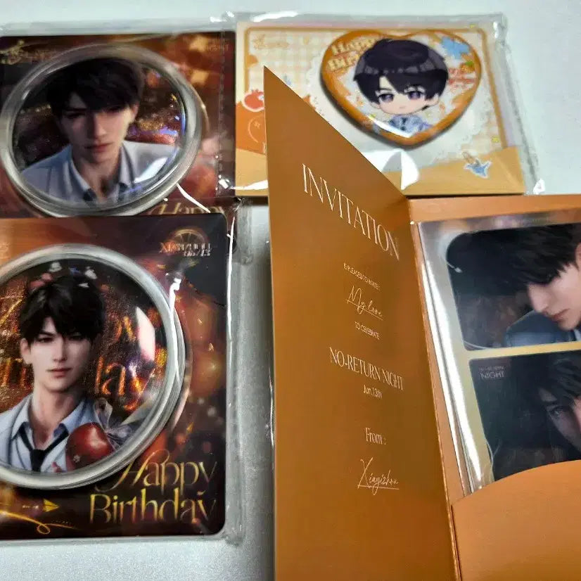 [BUNJANG] Howoo Birthday Badge Set Lucky Draw Photocard / 하우주 생일 뱃지 특전 럽딥 러브앤딥스페이스 판매
