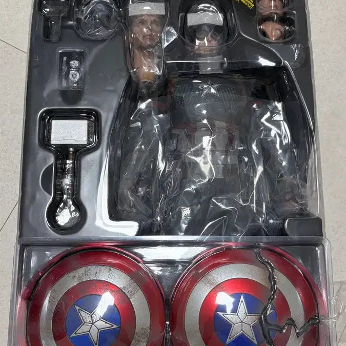 [BUNJANG] Hot Toys Endgame Captain America / 핫토이 엔드게임 캡틴아메리카