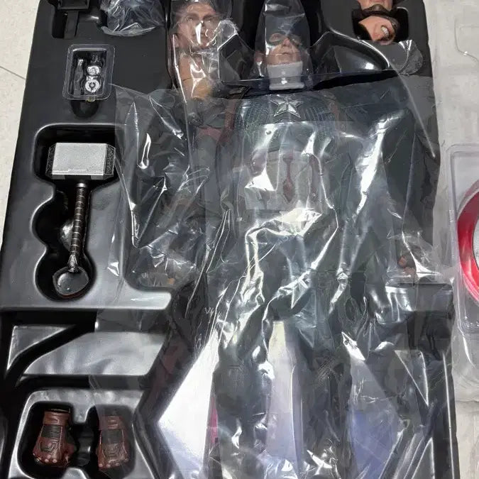 [BUNJANG] Hot Toys Endgame Captain America / 핫토이 엔드게임 캡틴아메리카