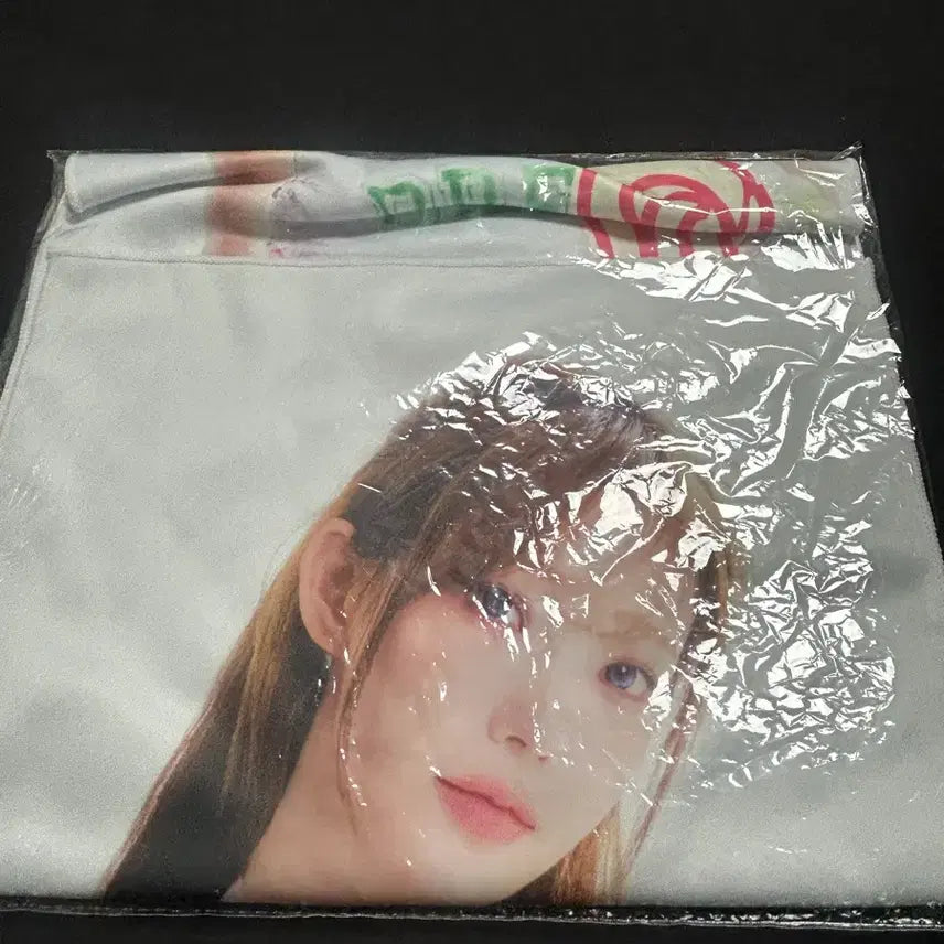 [BUNJANG] QWER Magenta Rockation Japan Concert Slogan / QWER 마젠타 락케이션 일본 콘서트 슬로건