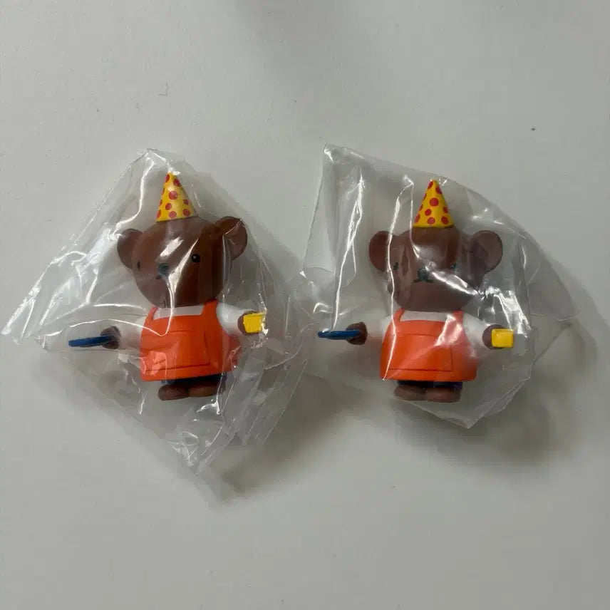 [BUNJANG] Miffy Boris Figure with Party Hat / 미피 가챠 보리스 피규어