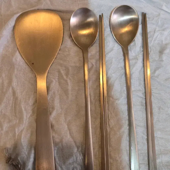 [BUNJANG] Traditional Korean Bronze Spatula and Cutlery Set / 유기 주걱과 유기 수저 일괄