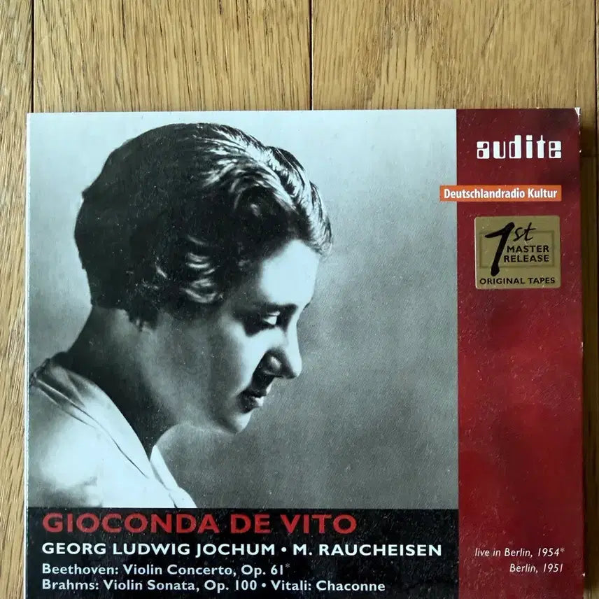 [BUNJANG] Gioconda de Vito Plays Beethoven, Brahms, and Vitali: Violin Concertos &amp; Sonatas / 수입] 베토벤 : 바이올린 협주곡 / 브람스 : 바이올린 소나타 / 비탈리 샤콘느
