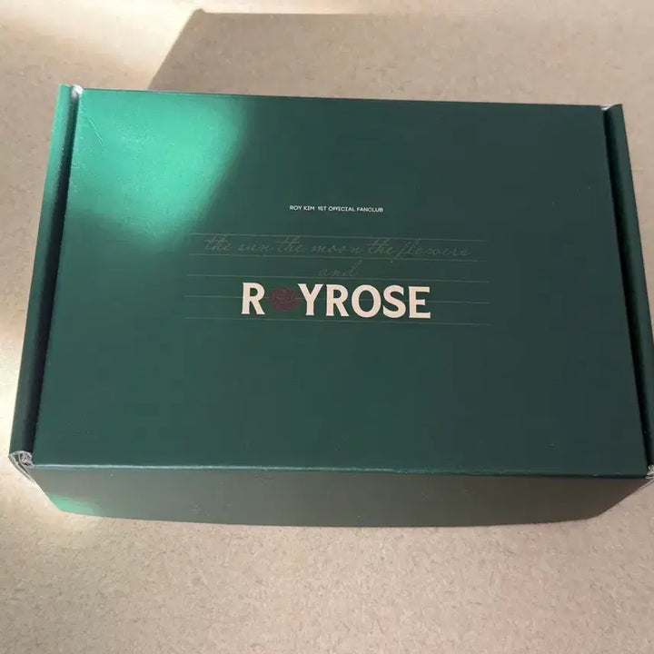 [BUNJANG] Roy Kim Roy Rose 1st Fanclub Kit / 로이킴 로이로제 1기 팬클럽 키트