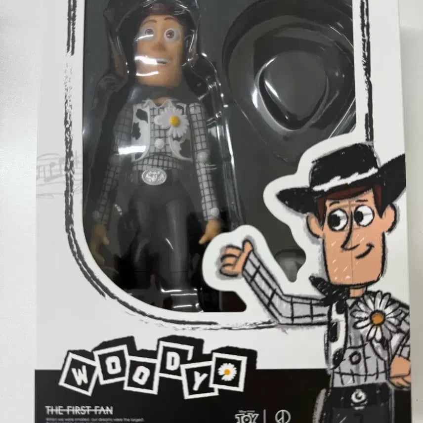 [BUNJANG] Peaceminusone x Toy Story The First Ten Years Woody Action Figure / 피스마이너스원x 토이스토리 더퍼스트팬 우디 액션피규어