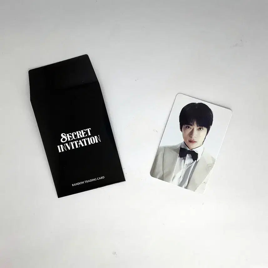 [BUNJANG] NCT127 Jaehyun 8th Anniversary Fanmeeting 8ECRET INVITATION Photocard / 엔시티127 재현 8주년 팬미팅 시크릿 인비테이션 포토카드 NCT127 JAEHYUN 8th FANMEETING 8ECRET INVITATION PHOTOCARD