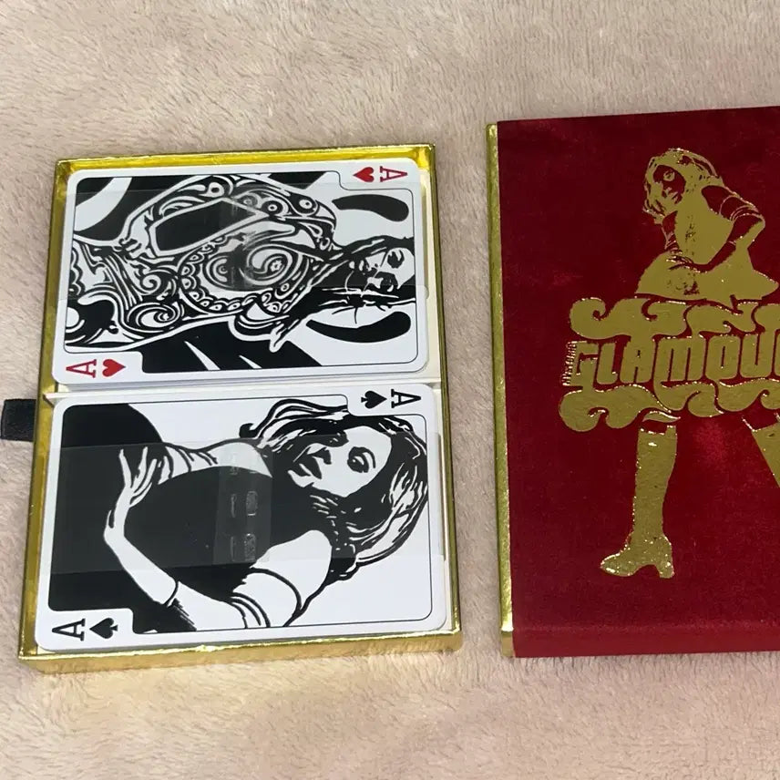 [BUNJANG] Hysteric Glamour 90s Velvet Case Rare Trump Card Set / 히스테릭 글래머 90s 벨벳 케이스 레어 트럼프 카드 세트