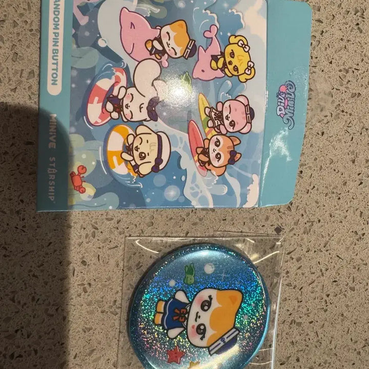 [BUNJANG] MINIVE Popup Pin Button Liz / 당일발송) 아이브 미니브 핀버튼 리즈