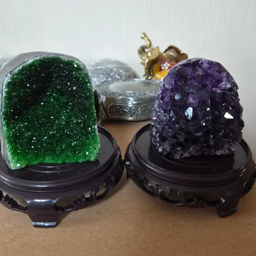 [BUNJANG] Set of 2 Natural Stone Ornaments (Green/Purple) / 원석 장식품 2종 (그린/퍼플)