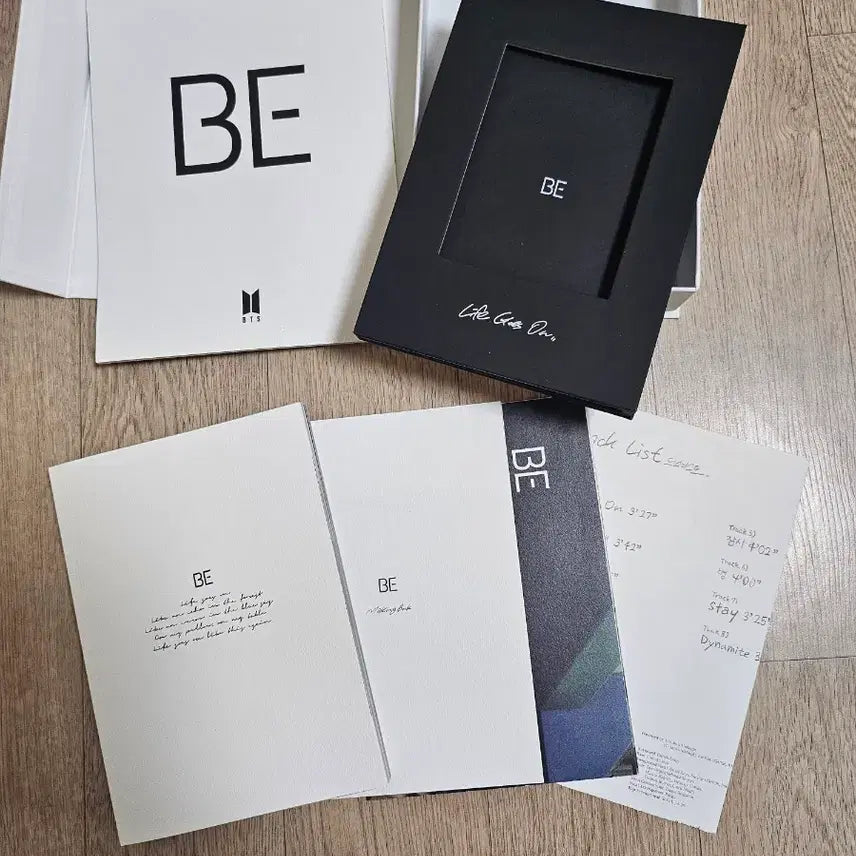 [BUNJANG] BTS BE Album Photobook Set / BTS) 방탄소년단 BE 앨범