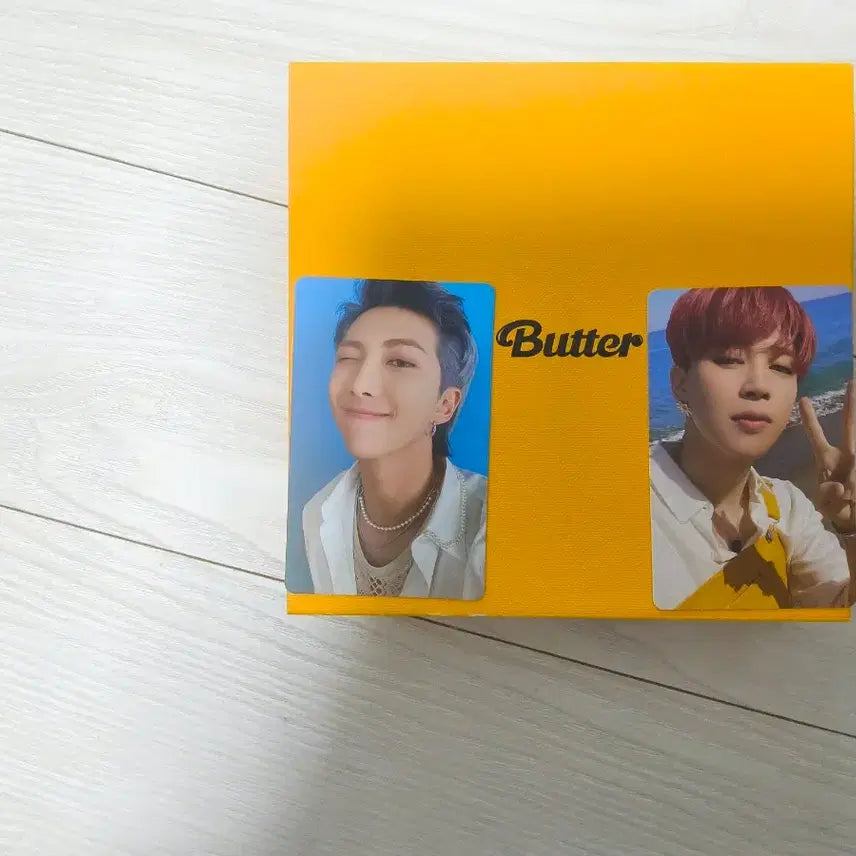 [BUNJANG] BTS Butter Album (Cream Version) - Unsealed, Jimin &amp; RM Photocards / 방탄소년단 버터 개봉 앨범(포카2장)