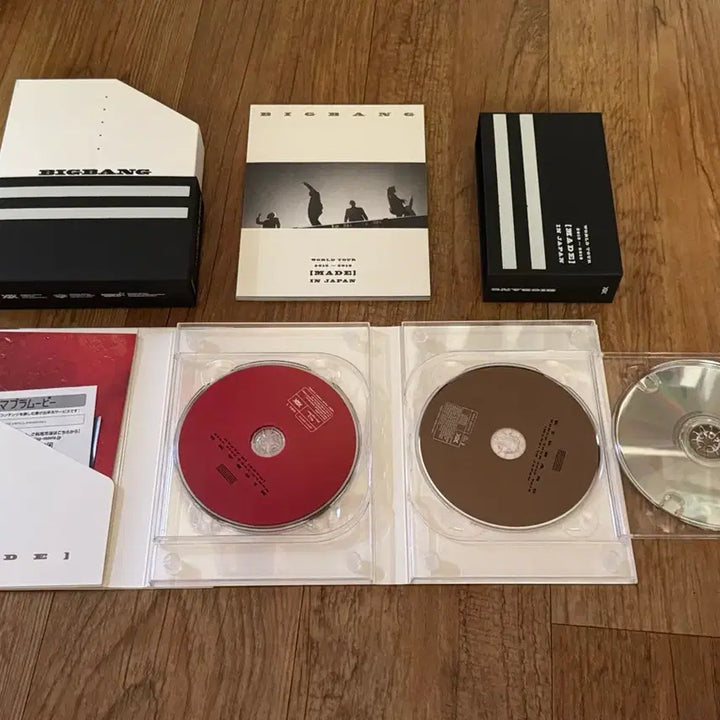 [BUNJANG] BIGBANG World Tour MADE IN JAPAN Blu-ray + 2CD / 빅뱅 월드투어 MADE IN JAPAN 블루레이 1블루레이 2CD