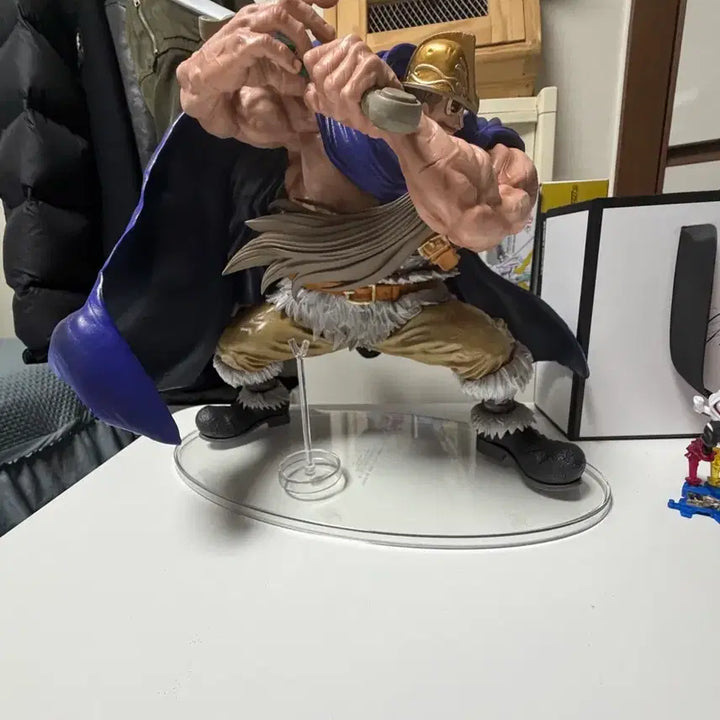 [BUNJANG] One Piece Gol D. Roger Figure / 원피스 골 D 로저 피규어