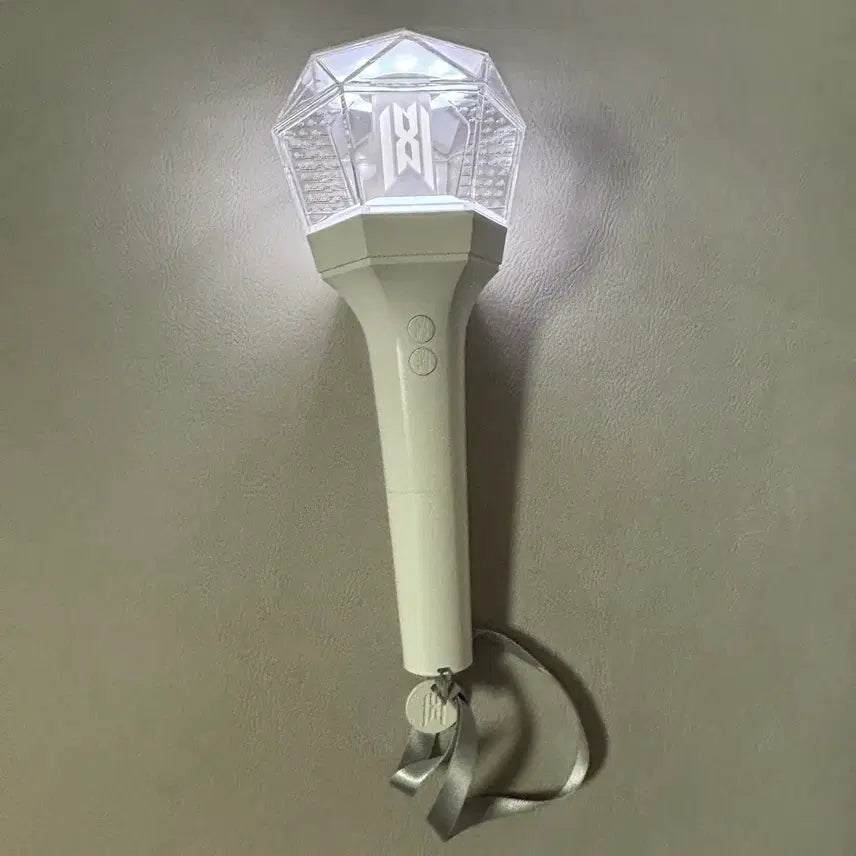 [BUNJANG] MONSTA X Monbong 3 Lightstick / 몬스타엑스 응원봉 몬둥이3
