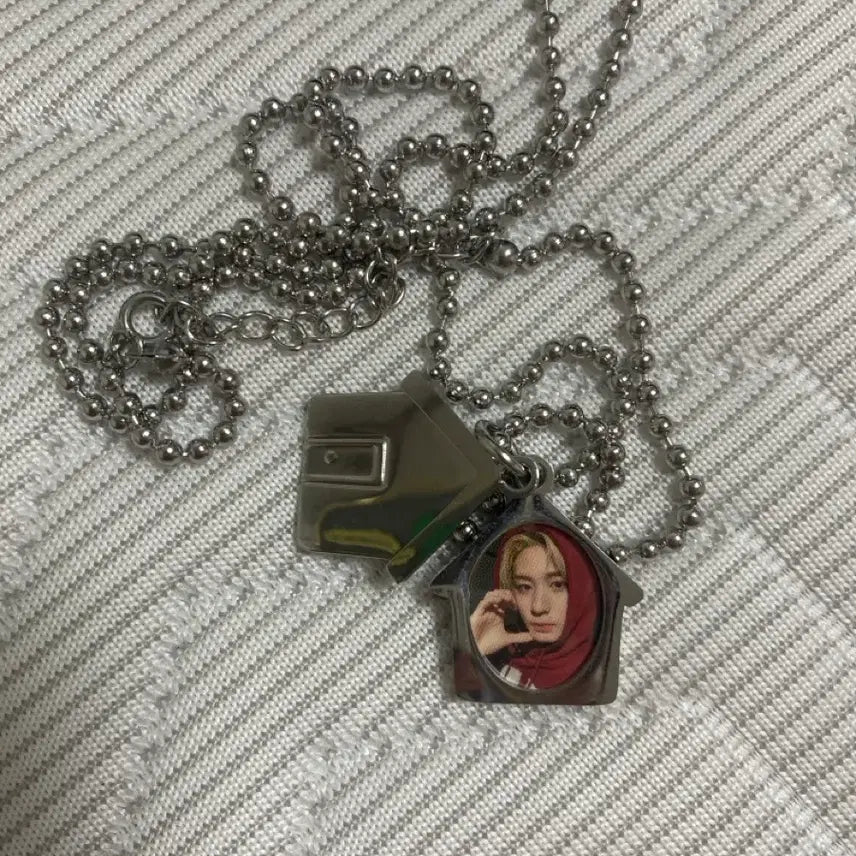 [BUNJANG] BOYNEXTDOOR Debut 2nd Anniversary Leehan Necklace / 보이넥스트도어 데뷔 2주년 목걸이 이한