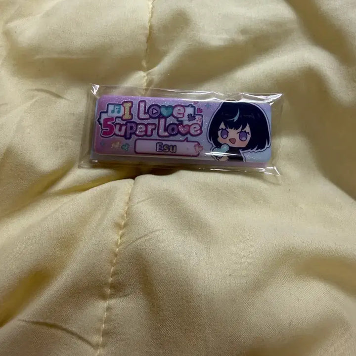 [BUNJANG] Ensemble Stars Chara-Ani (Chugata) Sagiri Esu 5th Anniversary Badge (Sealed) / 앙스타 중스타 사기리 에스 5주년 뱃지 미개봉