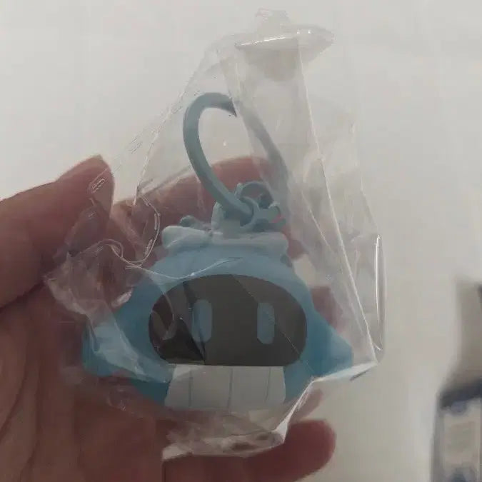 [BUNJANG] Pixelie Mystery Investigation Squad Wireless Charging Stand &amp; Ppirebbo Keyring Bundle Set / 픽셀리 굿즈 일괄 판매합니다!!