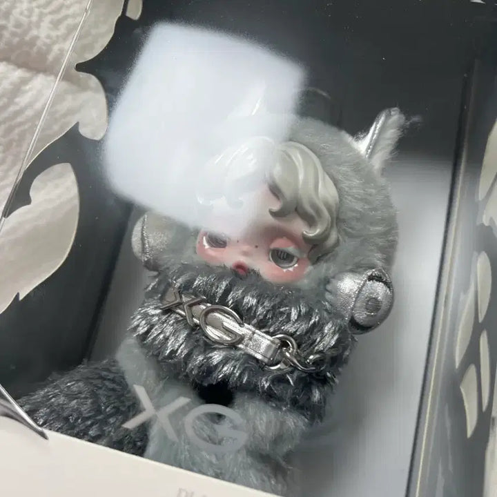 [BUNJANG] Pop Mart Skullpanda XG Plush Doll Pendant (Japan Exclusive) / 팝마트 스컬판다 XG 플러시 인형 펜던트 (일본 한정)
