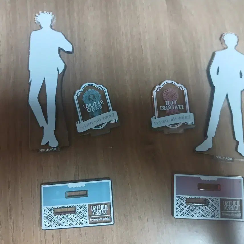 [BUNJANG] Jujutsu Kaisen Sofmap Party Acrylic Stand Gojo Satoru &amp; Itadori Yuji / 주술회전 소프맙 파티 아크릴 스탠드 고죠 사토루, 이타도리 유지 양도해요!