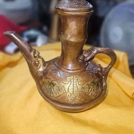 [BUNJANG] Qianlong Period Red Copper Bat and Dragon Motif Teapot / 건륭년제 낙관 적동 복박쥐.용주전자