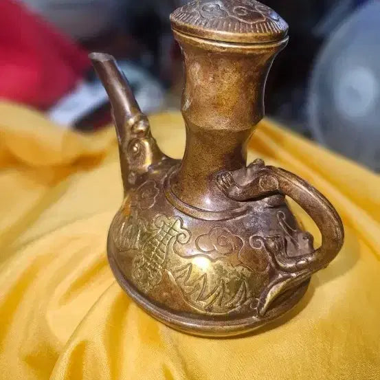 [BUNJANG] Qianlong Period Red Copper Bat and Dragon Motif Teapot / 건륭년제 낙관 적동 복박쥐.용주전자