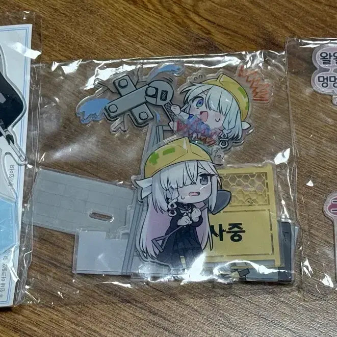 [BUNJANG] Blue Archive Unofficial Acrylic Stand / (미개봉) 블루아카이브 비공식 아크릴 스탠드