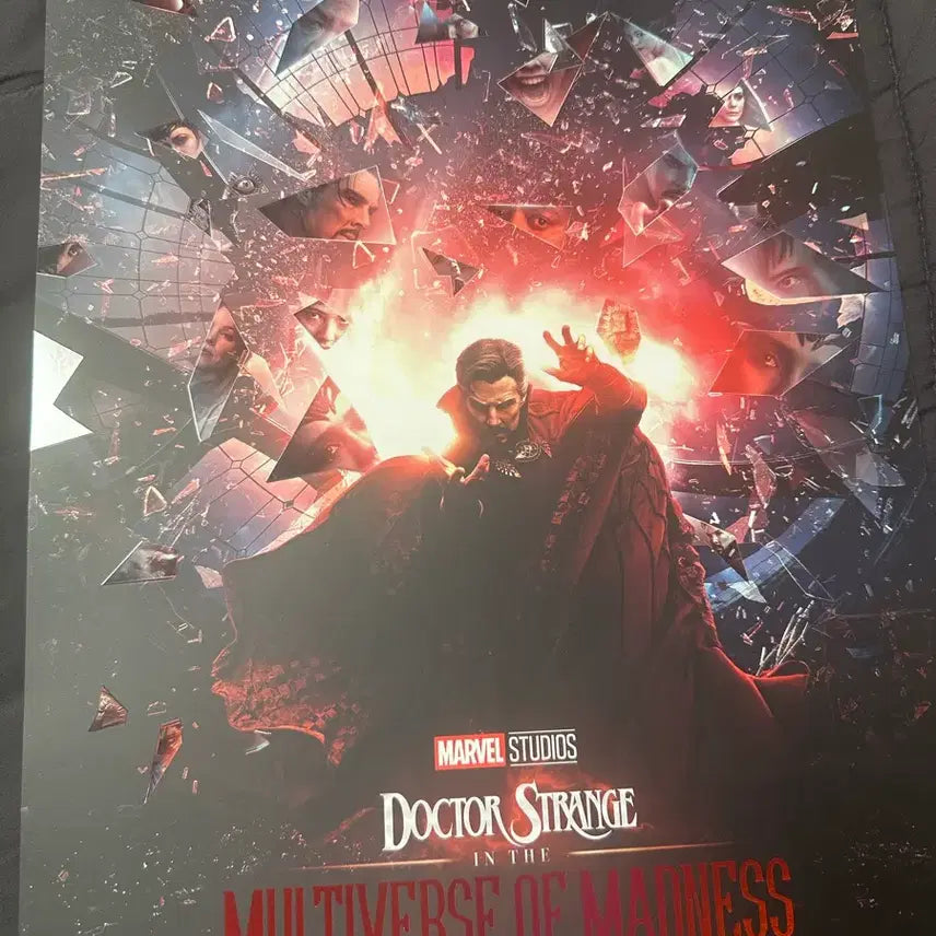 [BUNJANG] Marvel Doctor Strange in the Multiverse of Madness A3 Poster / 마블 닥터 스트레인지 대혼돈의 멀티버스 A3 포스터 판매합니다