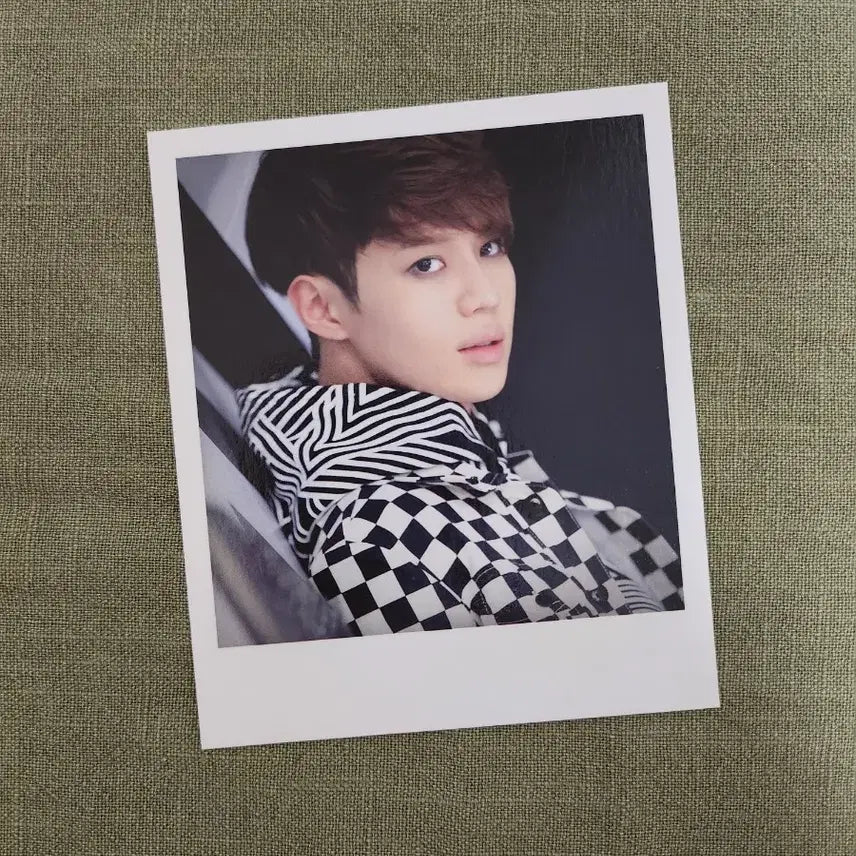 [BUNJANG] SHINee Taemin Polaroids / 샤이니 태민 폴라