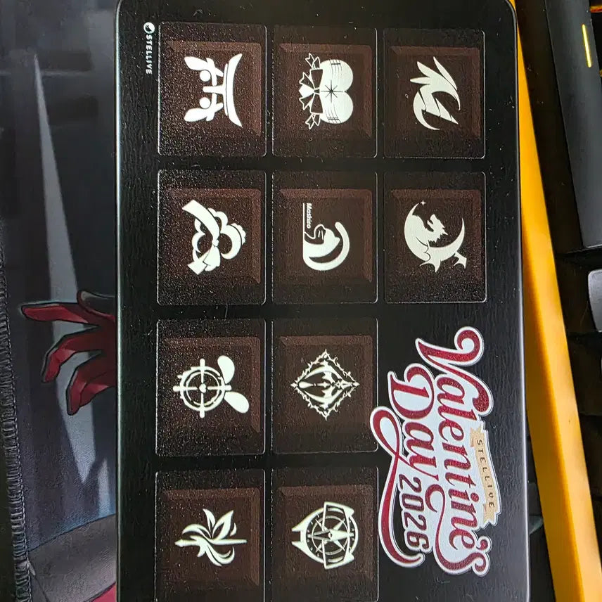 [BUNJANG] Stellive Valentine Tin Case / 스텔라이브 발렌타인 틴케이스 판매합니다.