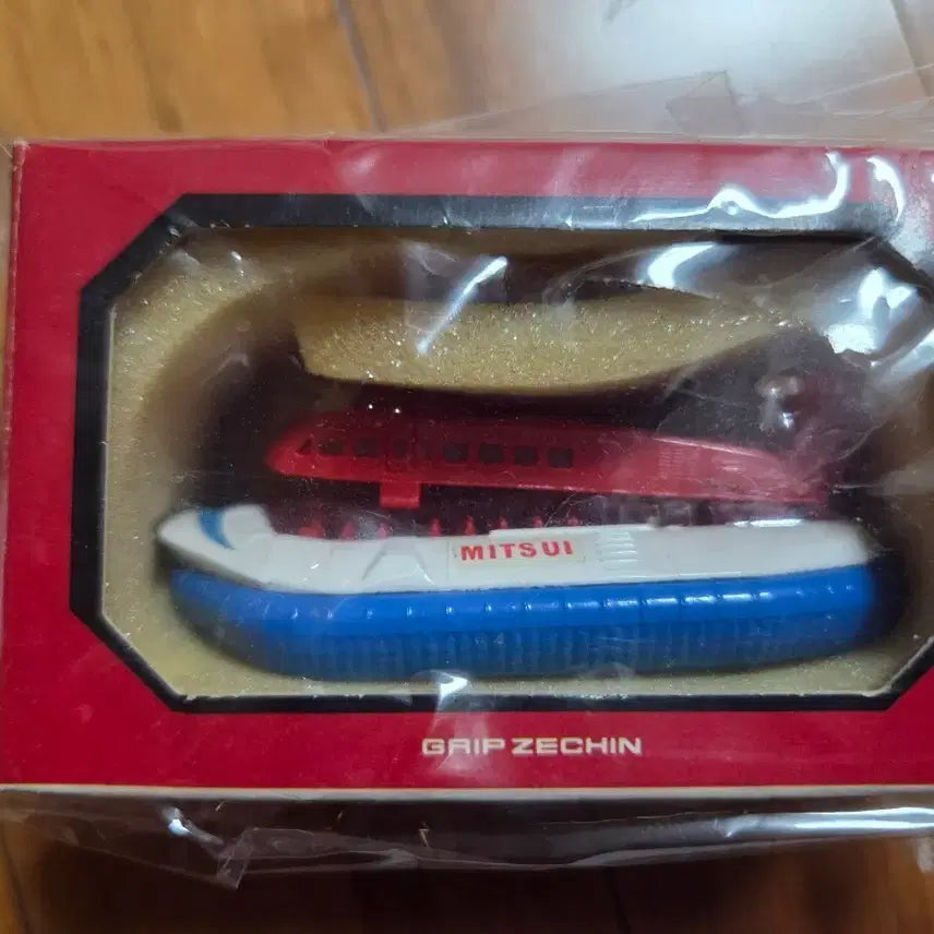 [BUNJANG] 1970s Yeongdae Grip Hovercraft Classic Model Kit / 70년대 영대그립 호버크라프트 고전프라 초합금?